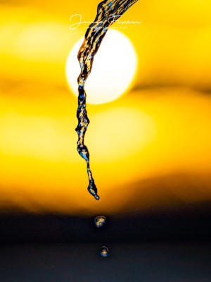 Wasser vor Sonnenuntergang